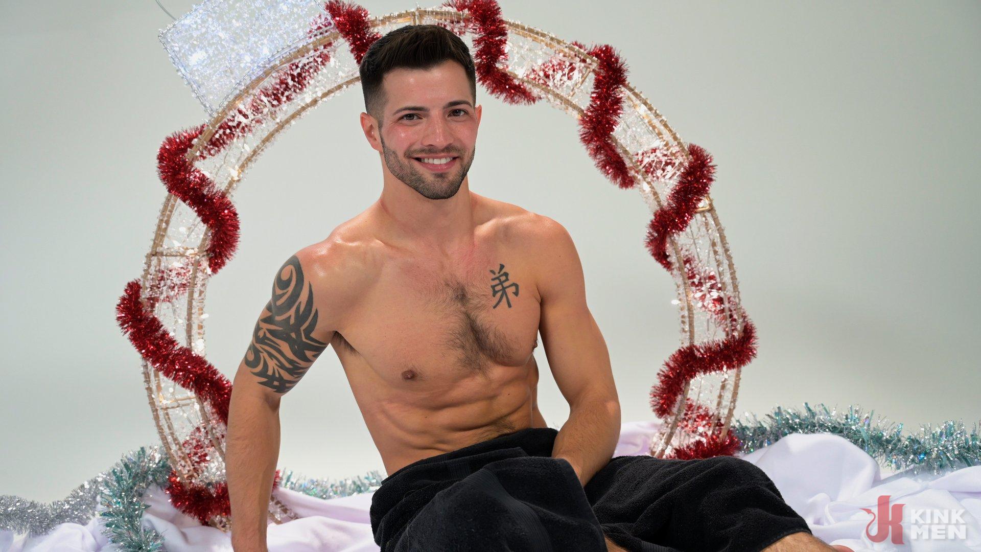 Photo number 19 from Impish Little Elves: Casey Everett Edged by Santa and his Lil Helper shot for Men On Edge on Kink.com. Featuring Casey Everett in hardcore BDSM & Fetish porn.