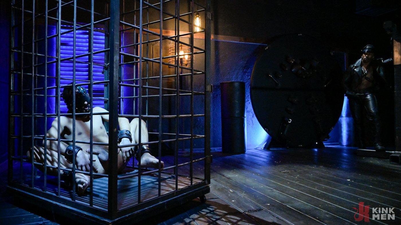 Photo number 0 from Rat in a Cage: Chance Summerlin Serves Leather Muscle God Max Konnor shot for Bound Gods on Kink.com. Featuring Max Konnor and Chance Summerlin in hardcore BDSM & Fetish porn.