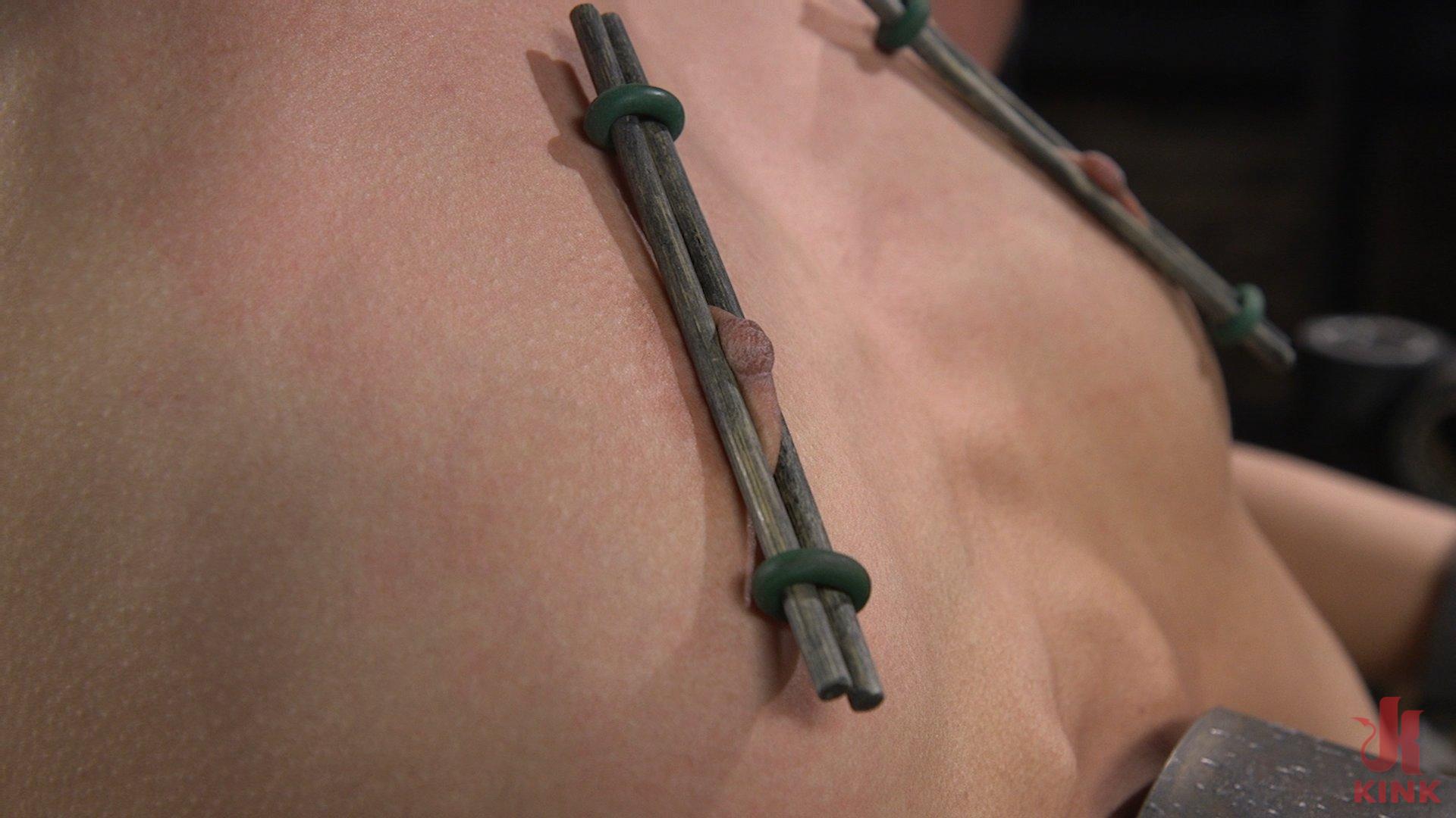 Photo number 3 from Alexis Tae: Exploring The Dark Side of Porn shot for Device Bondage on Kink.com. Featuring Alexis Tae and The Pope in hardcore BDSM & Fetish porn.