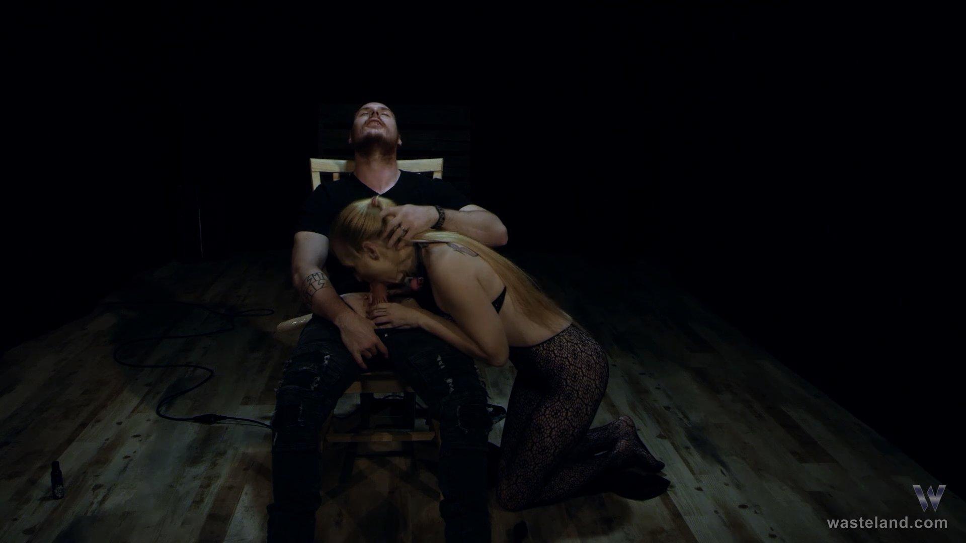 Photo number 13 from Delirious Hunter - Late AGAIN! shot for Wasteland on Kink.com. Featuring Delirious Hunter and Joeydotrawr in hardcore BDSM & Fetish porn.