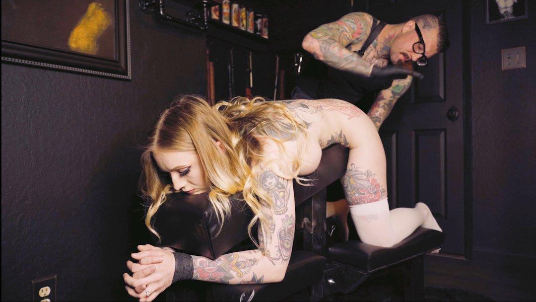 Photo number 1 from Baby Sid Submits to H3ll4SL00tz shot for Kinky Bites on Kink.com. Featuring H3ll4SL00tz and Baby Sid in hardcore BDSM & Fetish porn.