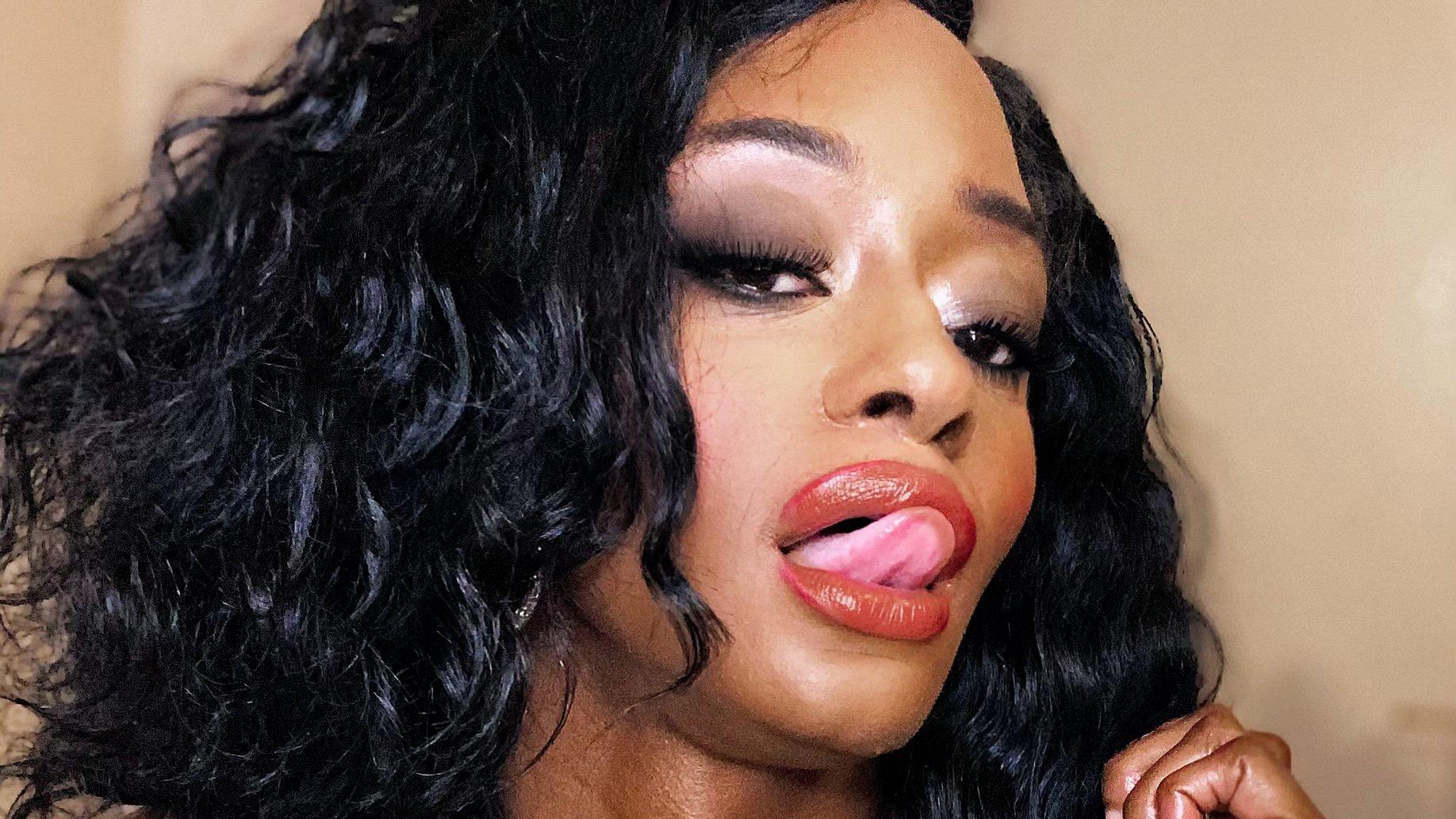 Photo number 2 from Goddess Kelli Provocateur Cums Over and Over As You Stroke Your Cock shot for Kinky Bites on Kink.com. Featuring Kelli Provocateur in hardcore BDSM & Fetish porn.