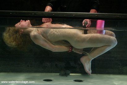 Photo number 13 from Faye Runaway shot for Water Bondage on Kink.com. Featuring Faye Runaway in hardcore BDSM & Fetish porn.