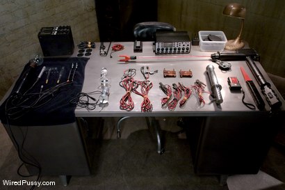 Photo number 0 from Electrical Demo Part 1: The Violet Wand shot for Wired Pussy on Kink.com. Featuring Lorelei Lee in hardcore BDSM & Fetish porn.