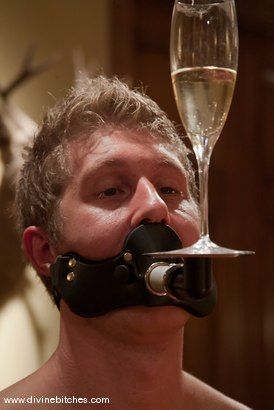 Photo number 4 from CLASSIC ARCHIVE SHOOT! Slaveboy For Dinner! shot for Divine Bitches on Kink.com. Featuring Danny Wylde, Isis Love and Maitresse Madeline Marlowe in hardcore BDSM & Fetish porn.