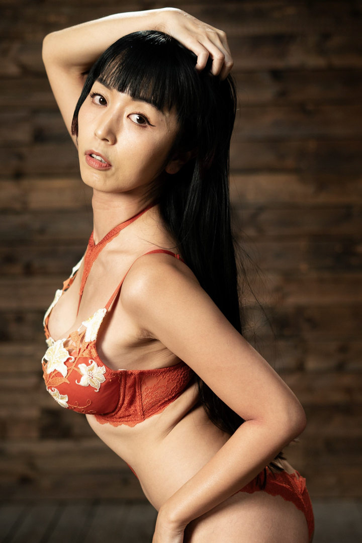 Marica Hase BDSM - Asian