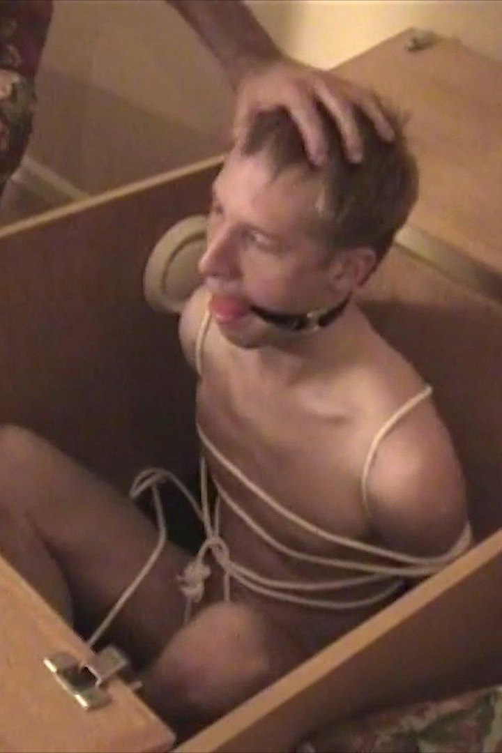 Tim Taylor BDSM - Blond